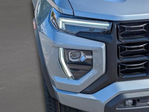 New 2026 GMC Canyon Elevation w/ Convenience Package image 4