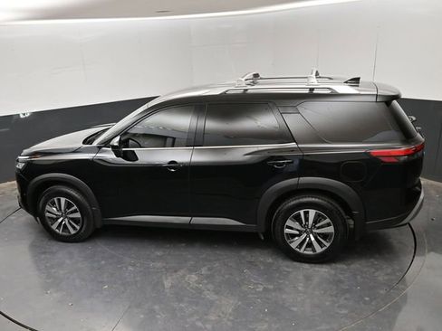 Used 2023 Nissan Pathfinder SL image 25