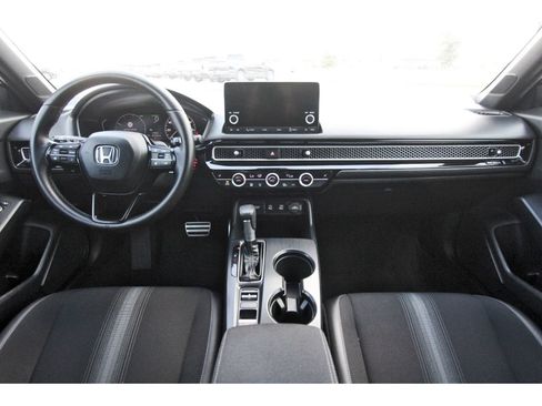 Used 2025 Honda Civic Sport image 10