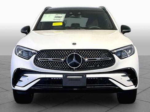 New 2026 Mercedes-Benz GLC 300 4MATIC image 2
