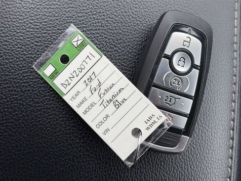 Used 2017 Ford Fusion Titanium image 35