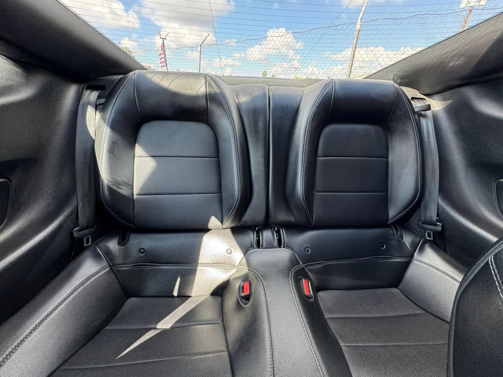 Used 2022 Ford Mustang GT Premium w/ GT Performance Package RWD image 37
