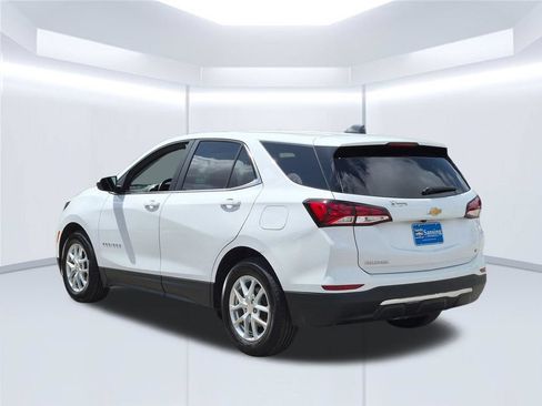 Used 2022 Chevrolet Equinox LT FWD image 4