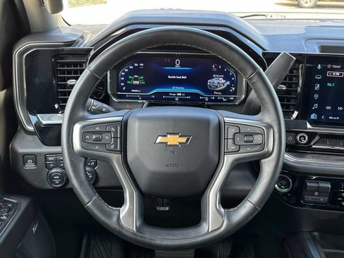 Used 2024 Chevrolet Silverado 2500 LTZ w/ LTZ Plus Package AWD/4WD image 16