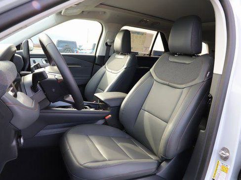 New 2026 Ford Explorer Active w/ Active Comfort Package image 14