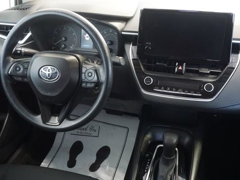 Used 2024 Toyota Corolla LE FWD image 27
