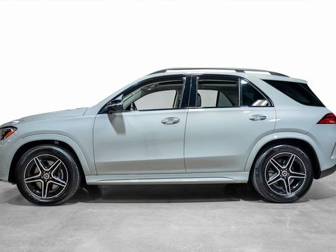 Used 2024 Mercedes-Benz GLE 350 4MATIC w/ AMG Line Exterior image 27