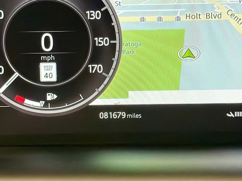 Used 2020 Land Rover Discovery Sport SE AWD/4WD image 8