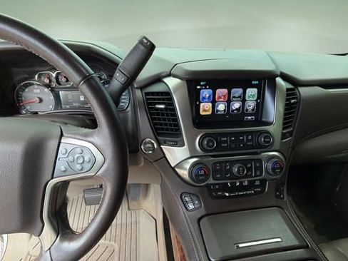 Used 2019 Chevrolet Tahoe Premier AWD/4WD image 11
