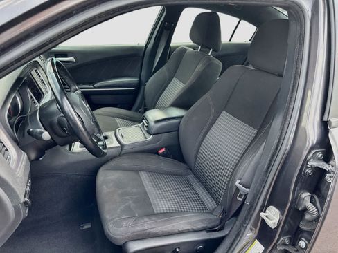Used 2023 Dodge Charger SXT RWD image 20