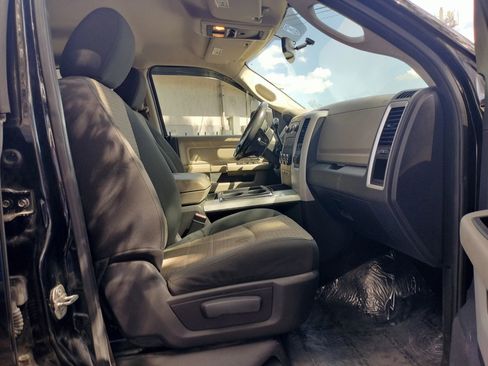 Used 2011 RAM 2500 Big Horn image 19