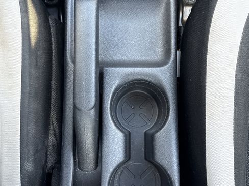 Used 2021 Nissan Versa SV image 20