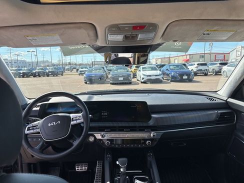 Used 2025 Kia Telluride SX Prestige image 15