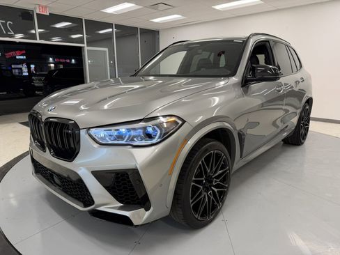 Used 2020 BMW X5 M Competition w/ Executive Package AWD/4WD image 82
