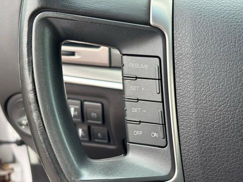 Used 2010 Lincoln MKZ FWD image 20