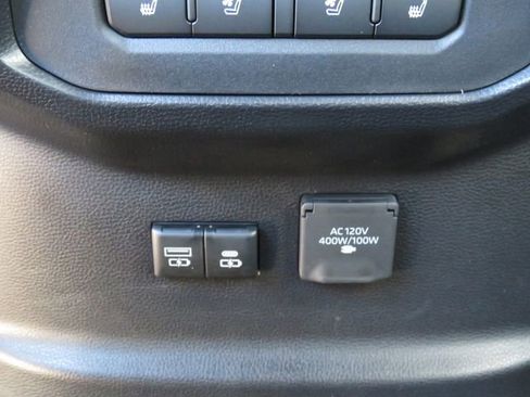 New 2026 Toyota Tundra Platinum image 27