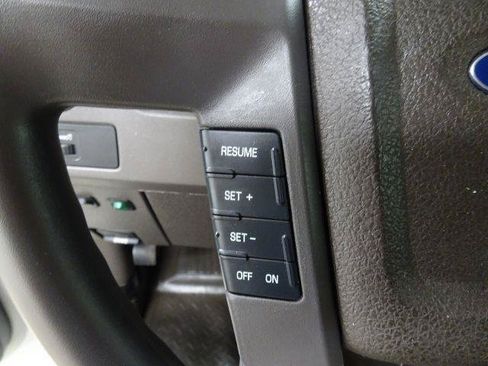 Used 2010 Ford F150 XL RWD image 25