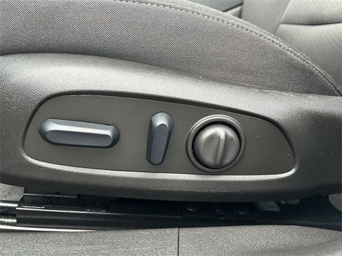 Certified 2024 Chevrolet Malibu LT image 20