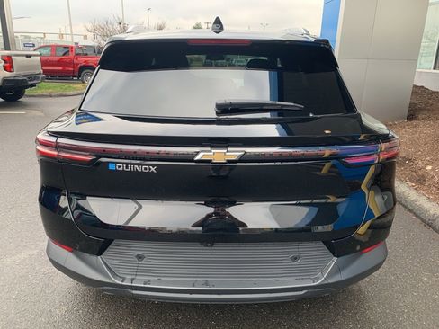New 2026 Chevrolet Equinox EV LT FWD image 6