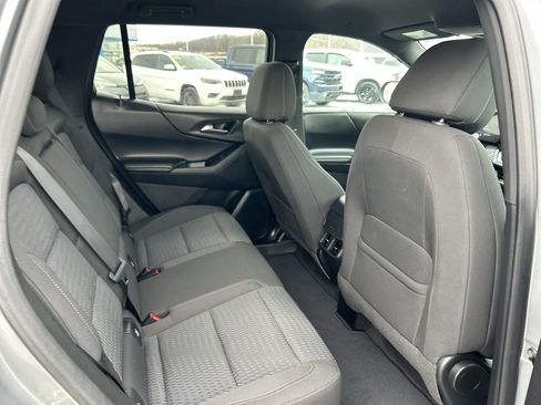 Used 2025 Chevrolet Equinox LT image 17