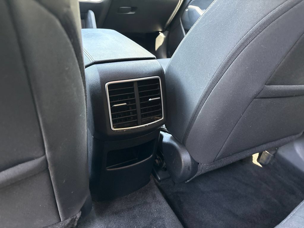 Used 2023 Kia Sportage LX FWD image 18