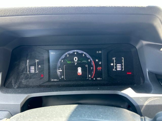 Used 2025 Toyota 4Runner SR5 AWD/4WD image 14