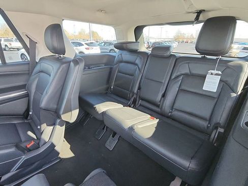 New 2025 Lincoln Navigator Reserve image 28