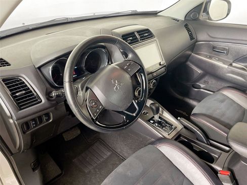 Used 2024 Mitsubishi Outlander Sport AWD image 21