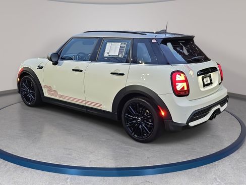 Used 2023 MINI Cooper S image 7