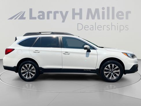 Used 2016 Subaru Outback 2.5i Limited AWD/4WD image 6