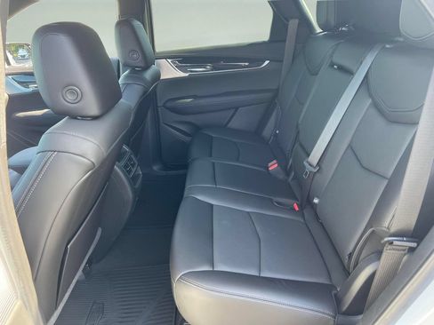 Used 2021 Cadillac XT5 Premium Luxury FWD image 15