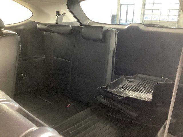 Used 2024 Toyota Highlander Limited AWD/4WD image 29