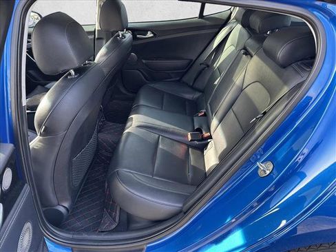 Used 2019 Kia Stinger Premium image 13