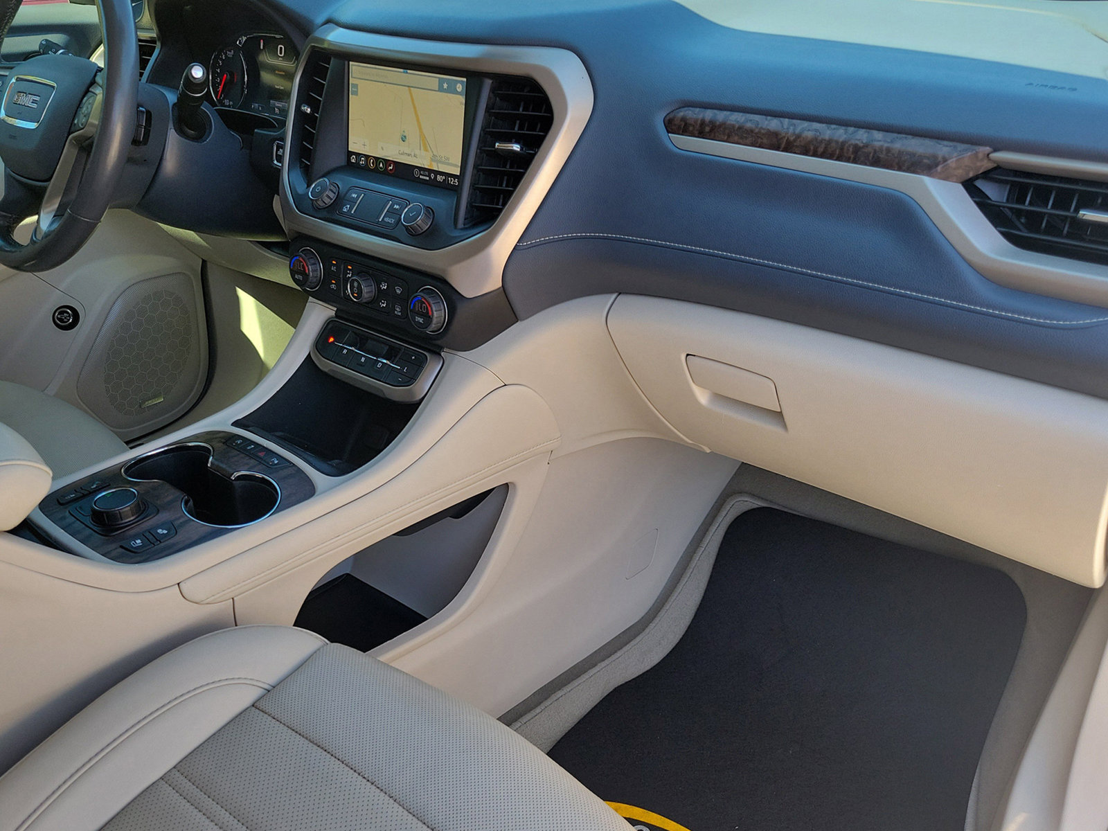 Used 2021 GMC Acadia Denali w/ LPO, Floor Liner Package FWD image 40