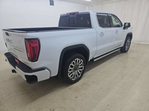 New 2026 GMC Sierra 1500 Denali Ultimate AWD/4WD image 17