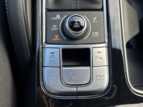 Used 2025 Kia Telluride SX X-Line AWD/4WD image 32