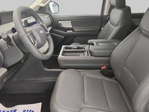 New 2025 Ford Expedition Max Active image 10