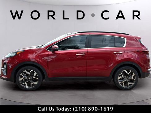 Used 2022 Kia Sportage EX w/ EX Technology Package FWD image 12