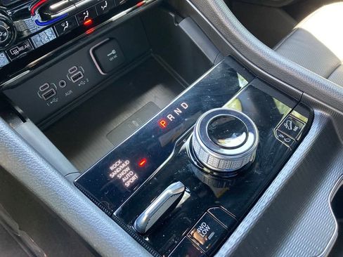 New 2024 Jeep Grand Cherokee Limited 4xe w/ Luxury Tech Group II image 2