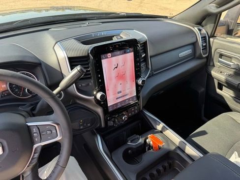 Used 2025 RAM 2500 Big Horn image 30