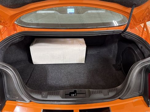 Used 2020 Ford Mustang Shelby GT350 w/ Technology Package image 24