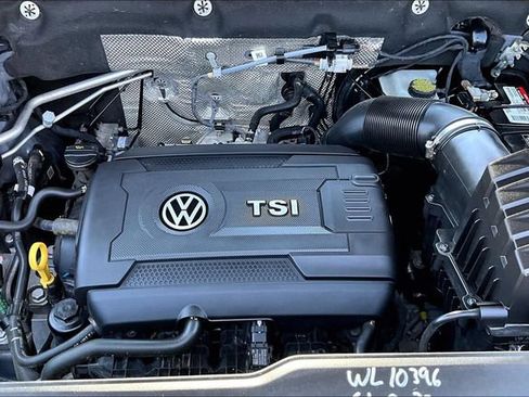 Used 2021 Volkswagen Atlas Cross Sport SE FWD image 34