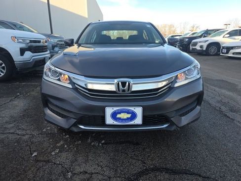 Used 2016 Honda Accord LX image 5