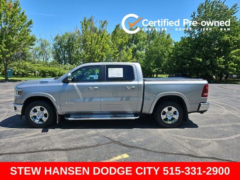 Used 2022 RAM 1500 Laramie AWD/4WD image 1