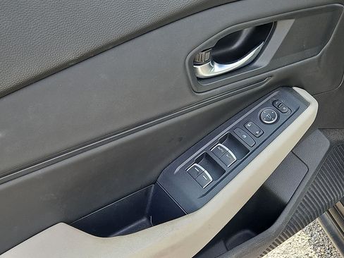 Used 2023 Honda Accord EX image 28