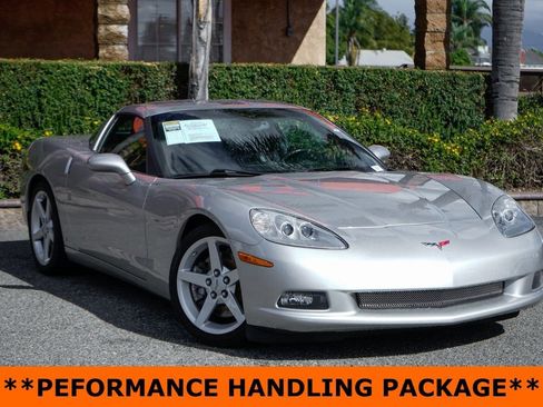Used 2006 Chevrolet Corvette Coupe w/ Preferred Equipment Group image 2