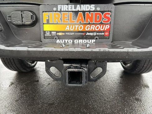 Certified 2018 Toyota Tacoma TRD Sport image 11