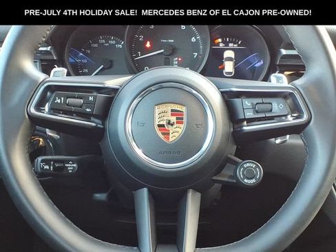 Used 2026 Porsche Macan AWD/4WD image 9