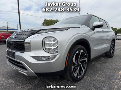 Used 2023 Mitsubishi Outlander SE
