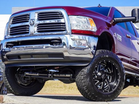 Used 2018 RAM 2500 Big Horn image 2